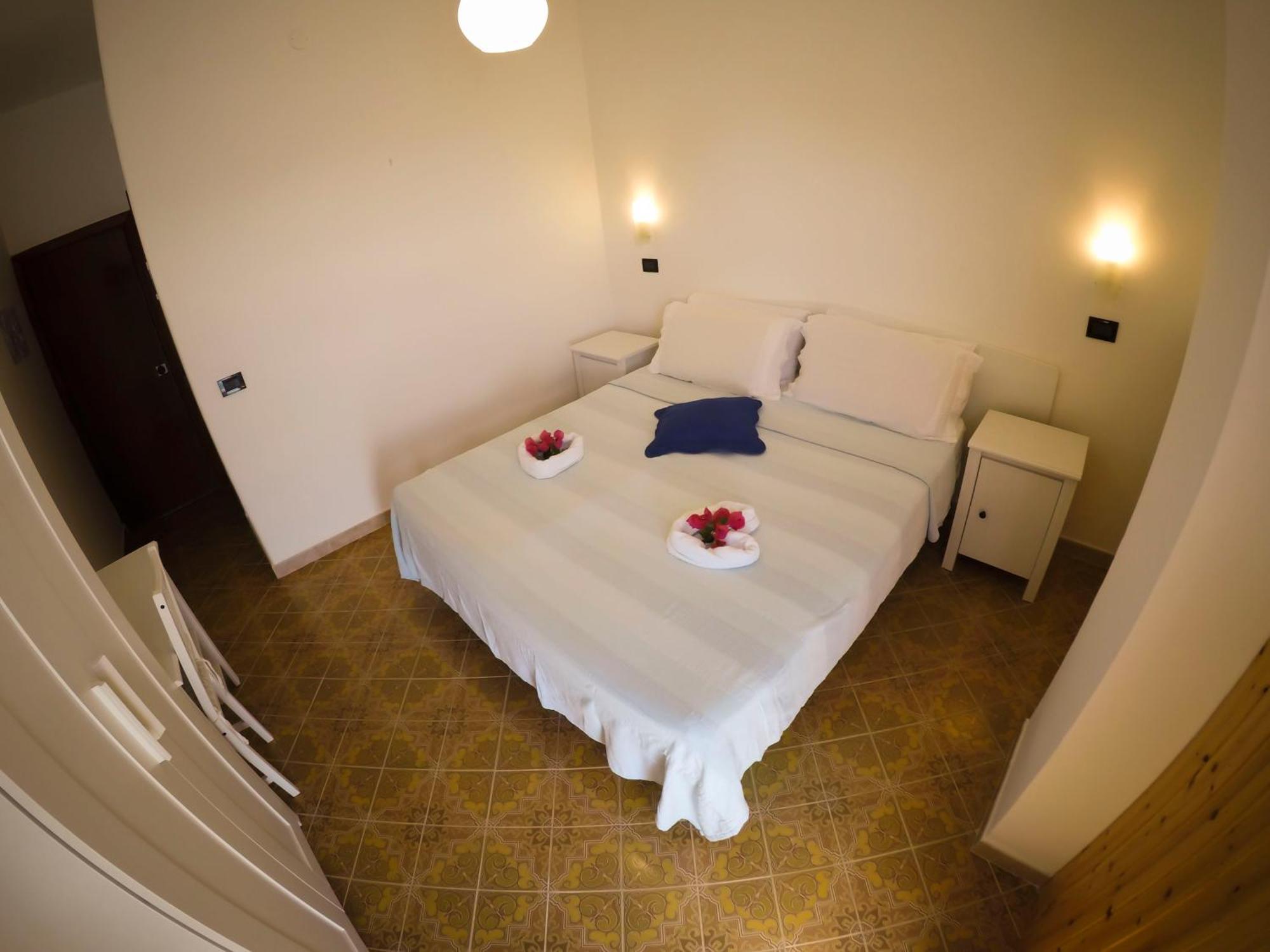 Hotel Angelino Barano dʼIschia Habitación foto
